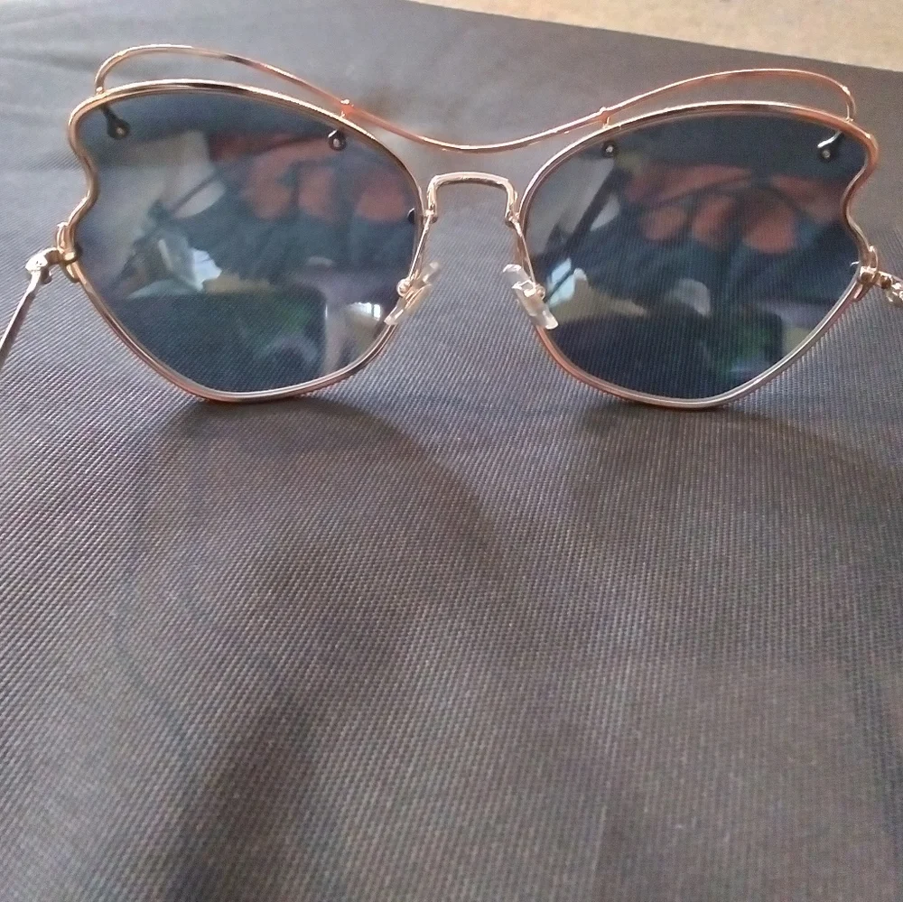 Miu Miu Mirror Sunglasses - Picture 3 of 10